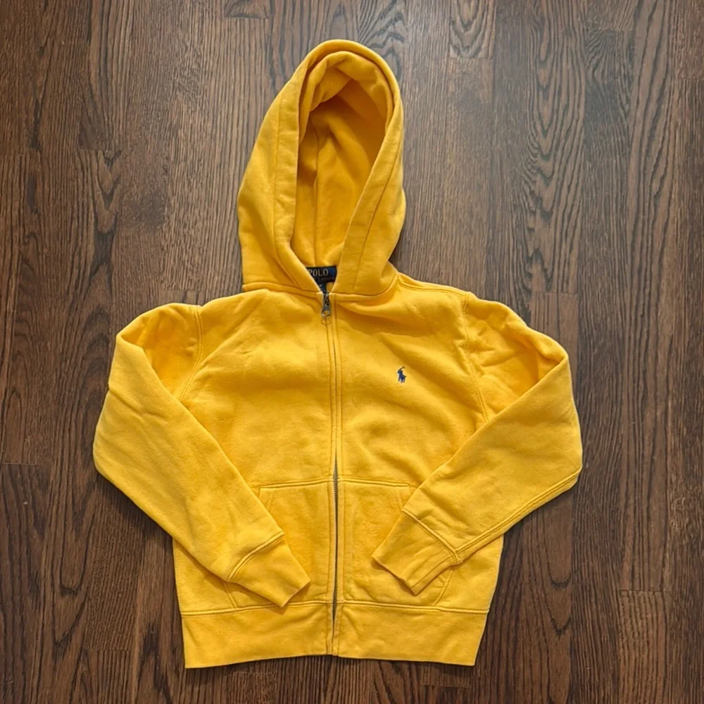 🥳🥳 POLO BOYS BUNDLE, Yellow Hoodie and Shorts Set - Picture 5 of 5